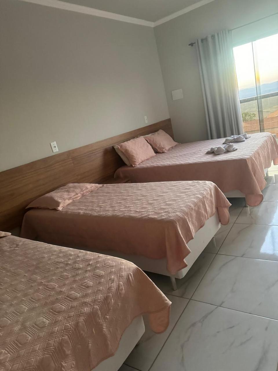 Hotel-Pousada Quartzo Rosa São Tomé das Letras Exterior foto